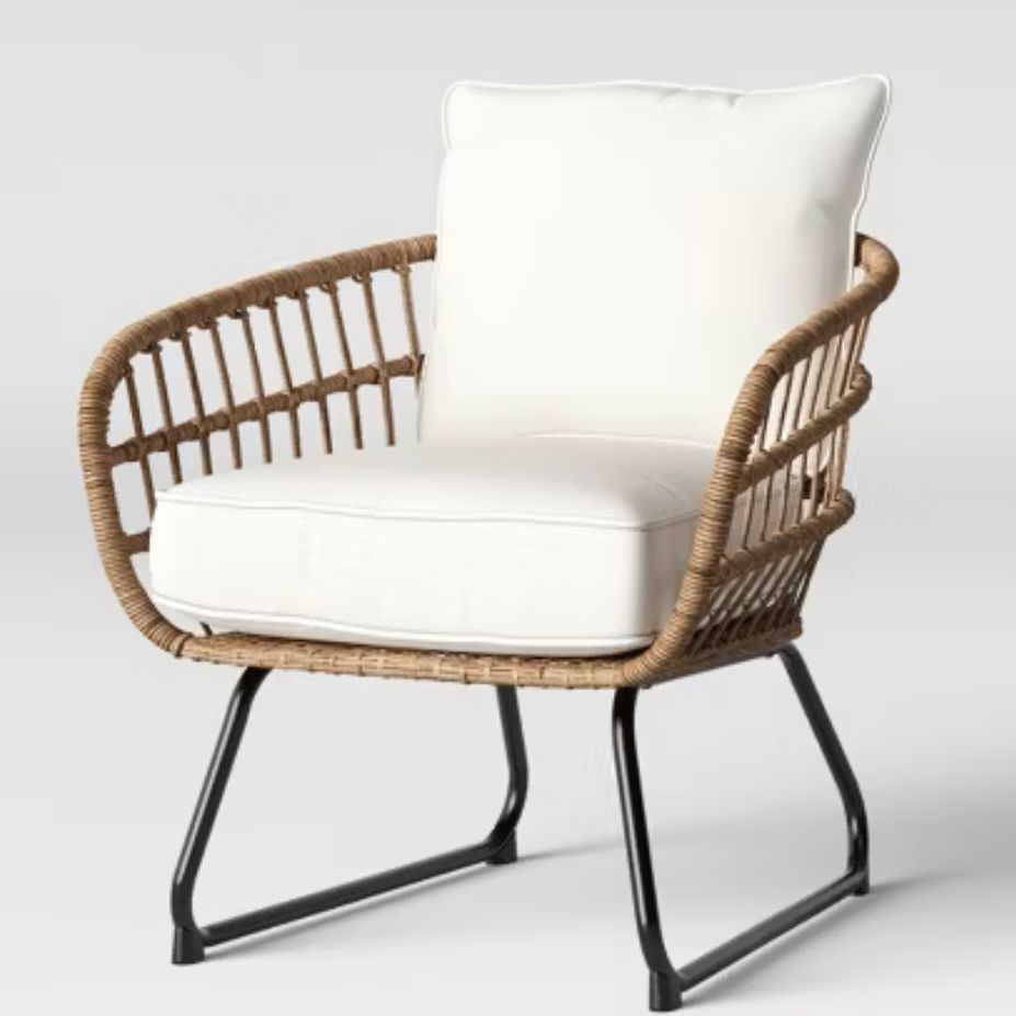 2pc Southport linen outdoor patio chairs